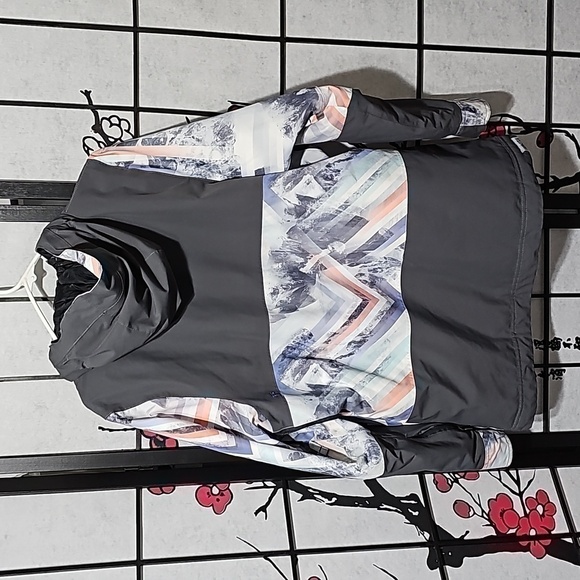 Nikita Snowboarding Jacket Coat Size Large - Picture 12 of 12